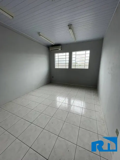 Foto 9 de Sala Comercial para alugar, 90m2 em Indaiá, Caraguatatuba - SP