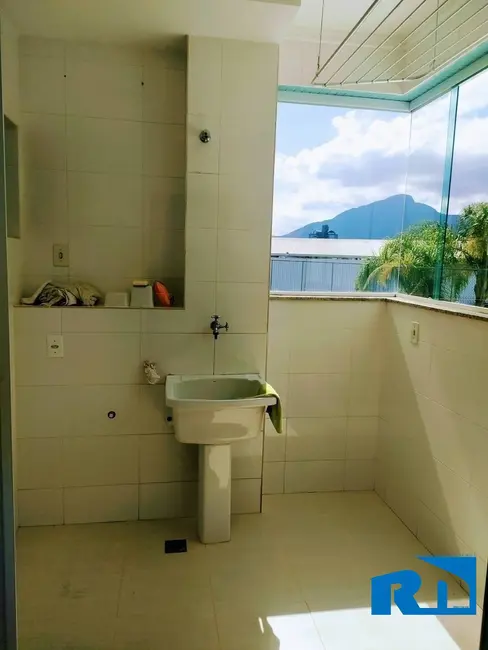 Foto 5 de Apartamento com 3 quartos à venda, 180m2 em Sumaré, Caraguatatuba - SP