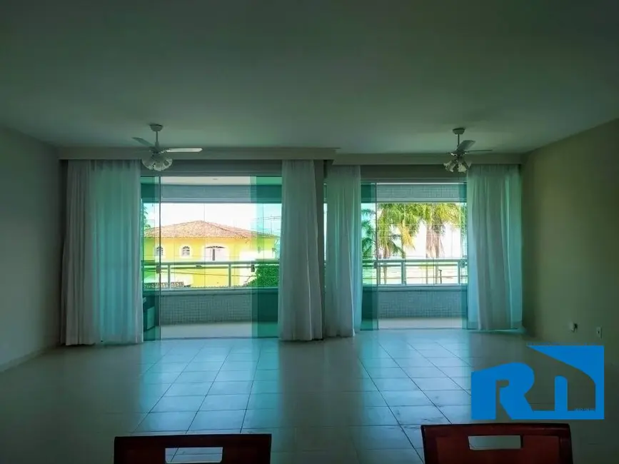 Foto 3 de Apartamento com 3 quartos à venda, 180m2 em Sumaré, Caraguatatuba - SP