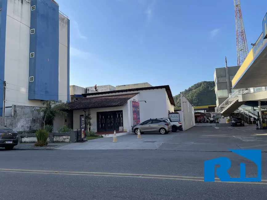 Foto 1 de Sala Comercial para alugar, 562m2 em Centro, Caraguatatuba - SP