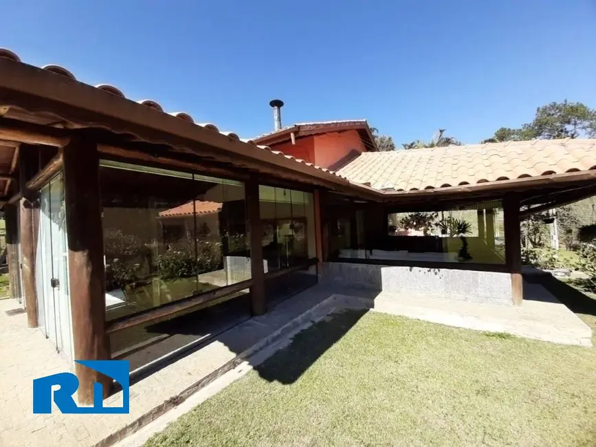 Foto 2 de Sítio / Rancho com 6 quartos à venda, 242000m2 em Paraibuna - SP