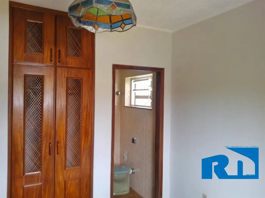 Casa com 5 quartos à venda, 260m2 em Martim de Sá, Caraguatatuba - SP - imagem 5 Foto 5 de Casa com 5 quartos à venda, 260m2 em Martim de Sá, Caraguatatuba - SP