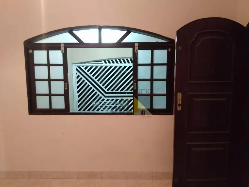 Foto 3 de Casa com 3 quartos à venda, 125m2 em Parque Residencial Eldorado, Cacapava - SP