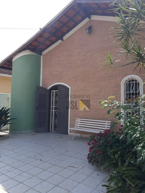 Foto 5 de Casa com 3 quartos à venda, 520m2 em Vila Resende, Cacapava - SP