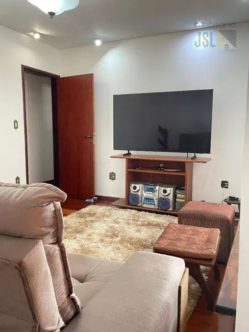 Foto 5 de Casa com 4 quartos à venda, 553m2 em Vila Santos, Cacapava - SP