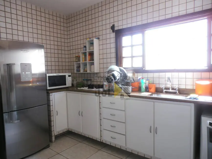 Foto 9 de Sobrado com 3 quartos à venda, 133m2 em Vila São João, Cacapava - SP