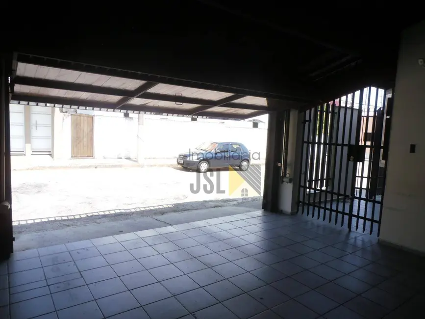 Foto 3 de Sobrado com 3 quartos à venda, 133m2 em Vila São João, Cacapava - SP