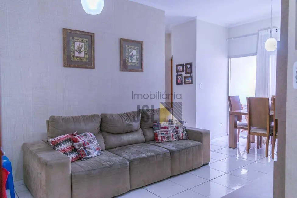 Foto 2 de Apartamento com 3 quartos à venda, 79m2 em Jardim Caçapava, Cacapava - SP