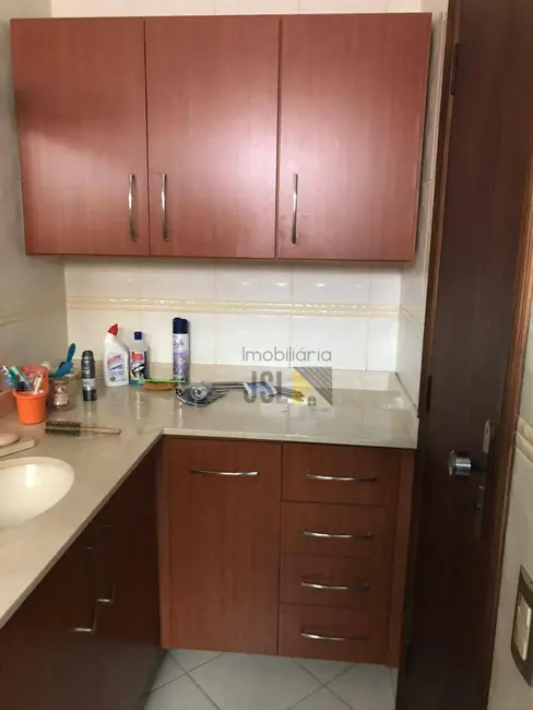 Foto 8 de Casa com 3 quartos à venda, 360m2 em Centro, Cacapava - SP