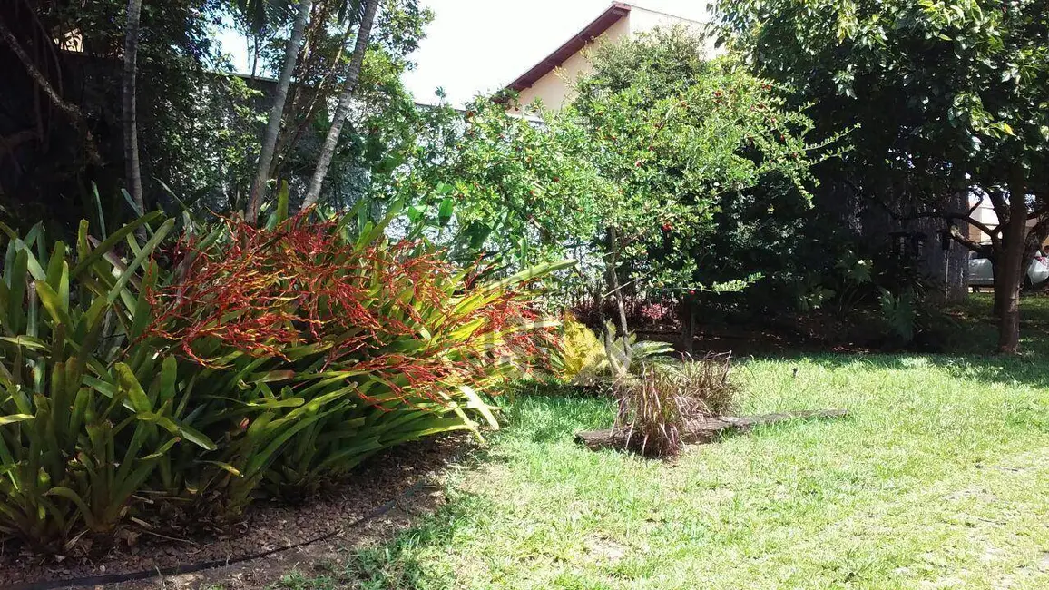 Foto 2 de Casa com 3 quartos à venda, 1305m2 em Vila São João, Cacapava - SP