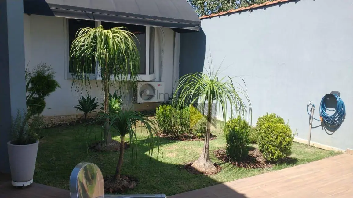 Foto 4 de Casa com 3 quartos à venda, 358m2 em Centro, Cacapava - SP