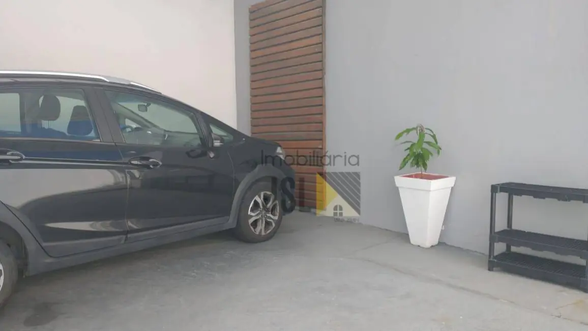 Foto 2 de Casa com 3 quartos à venda, 358m2 em Centro, Cacapava - SP