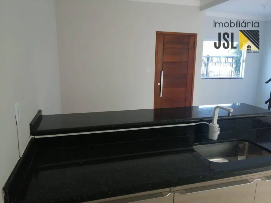 Foto 9 de Sobrado com 3 quartos à venda, 70m2 em Jardim Amália, Cacapava - SP