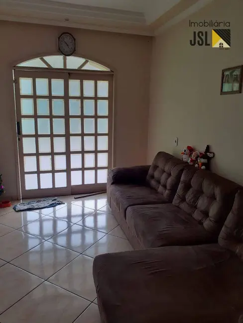 Foto 4 de Sobrado com 5 quartos à venda, 154m2 em Borda da Mata, Cacapava - SP