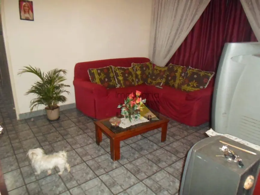 Foto 1 de Casa com 2 quartos à venda, 180m2 em Parque Residencial Nova Caçapava, Cacapava - SP