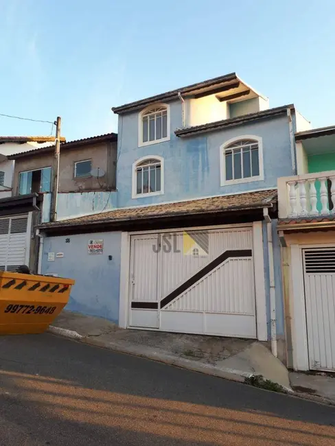 Foto 3 de Sobrado com 3 quartos à venda e para alugar, 140m2 em Borda da Mata, Cacapava - SP