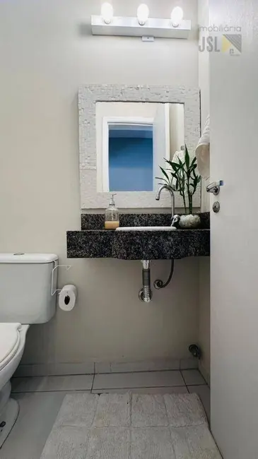 Foto 5 de Sobrado com 3 quartos à venda, 125m2 em Village das Flores, Cacapava - SP