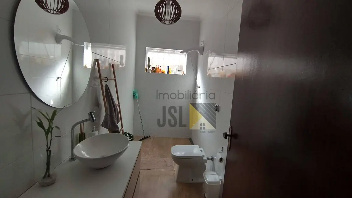 Foto 6 de Casa com 2 quartos à venda, 175m2 em Jardim Panorama, Cacapava - SP