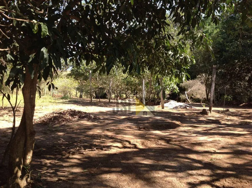 Foto 9 de Chácara com 2 quartos à venda, 5000m2 em Chácara Itamarati, Cacapava - SP