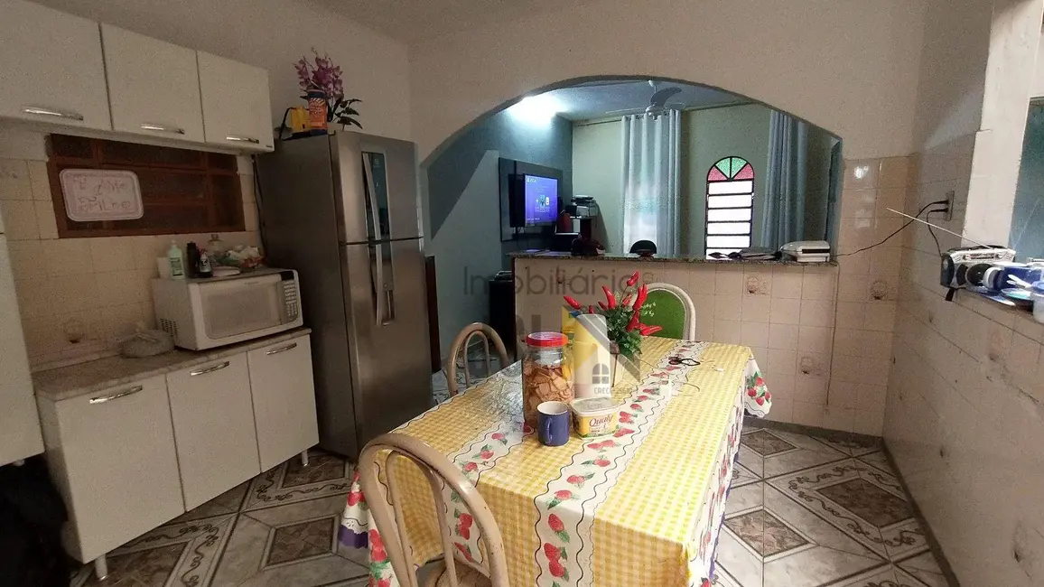 Foto 1 de Casa com 2 quartos à venda, 125m2 em Parque Residencial Nova Caçapava, Cacapava - SP