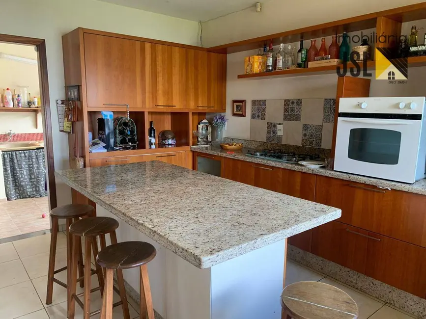 Foto 8 de Casa com 5 quartos à venda, 590m2 em Residencial Santa Helena, Cacapava - SP