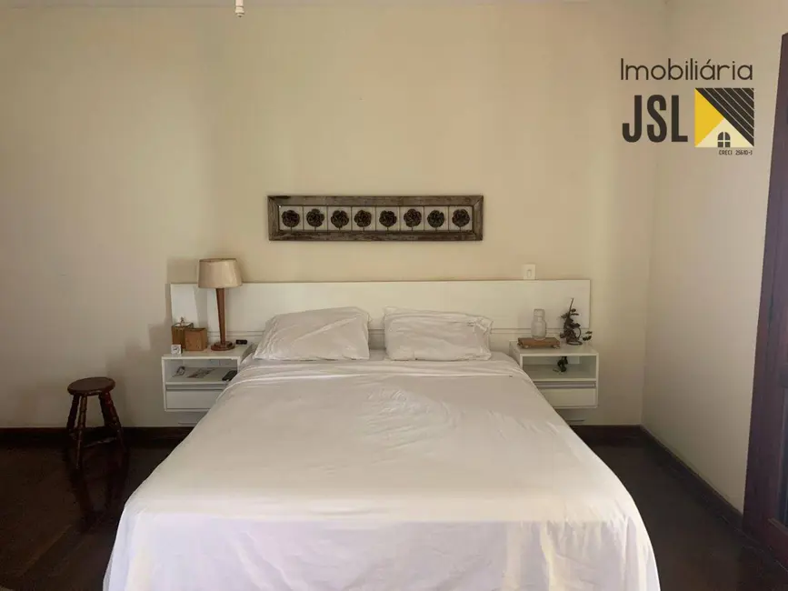 Foto 9 de Casa com 5 quartos à venda, 590m2 em Residencial Santa Helena, Cacapava - SP