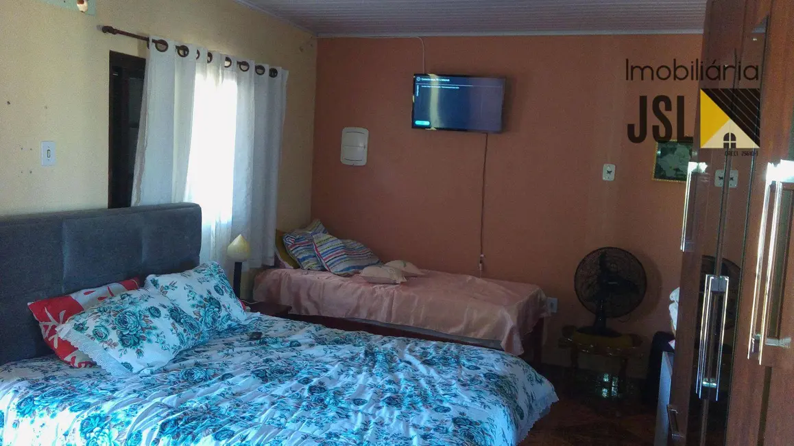 Sobrado com 2 quartos à venda, 167m2 em Vila Menino Jesus, Cacapava - SP - imagem 8 Foto 8 de Sobrado com 2 quartos à venda, 167m2 em Vila Menino Jesus, Cacapava - SP