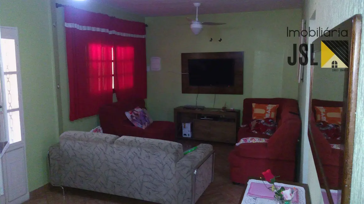 Sobrado com 2 quartos à venda, 167m2 em Vila Menino Jesus, Cacapava - SP - imagem 5 Foto 5 de Sobrado com 2 quartos à venda, 167m2 em Vila Menino Jesus, Cacapava - SP