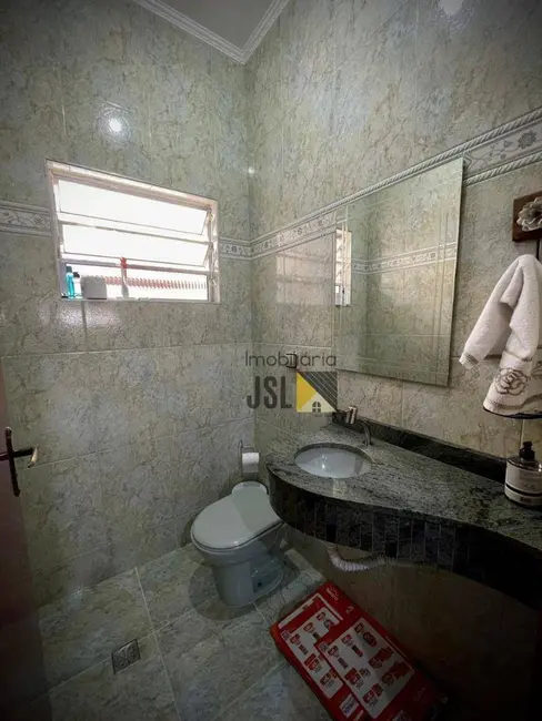 Foto 7 de Sobrado com 3 quartos à venda, 147m2 em Borda da Mata, Cacapava - SP