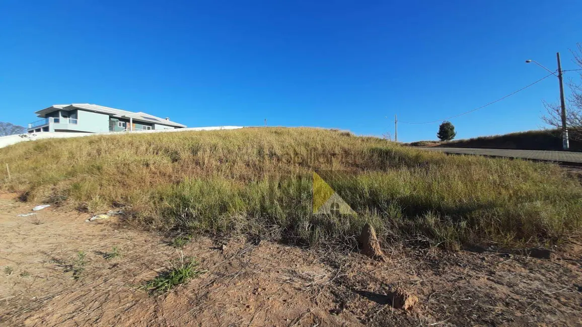 Foto 1 de Terreno / Lote à venda, 2388m2 em Cacapava - SP