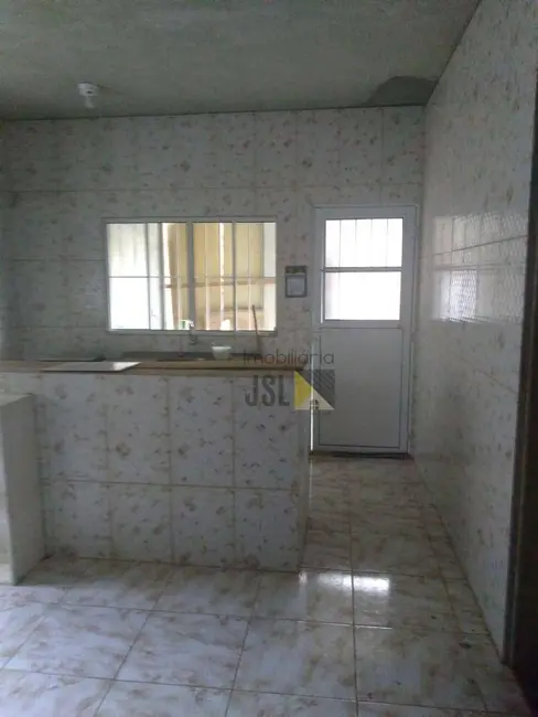 Foto 1 de Chácara com 2 quartos à venda, 1000m2 em Chácara Itamarati, Cacapava - SP