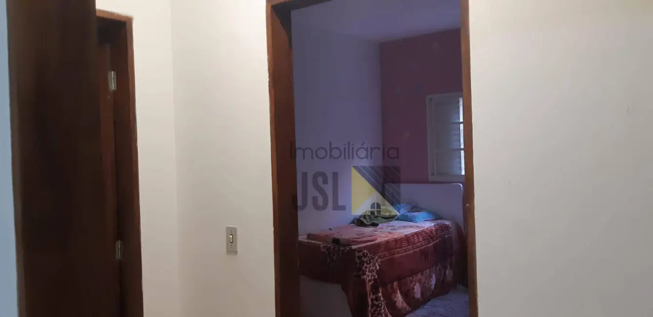 Foto 6 de Casa com 2 quartos à venda, 175m2 em Jardim Panorama, Cacapava - SP