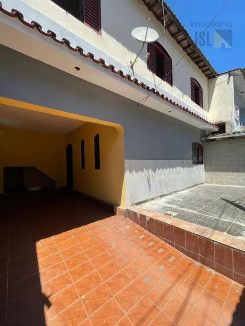 Foto 1 de Sobrado com 3 quartos para alugar, 184m2 em Vila Bandeirantes, Cacapava, SP