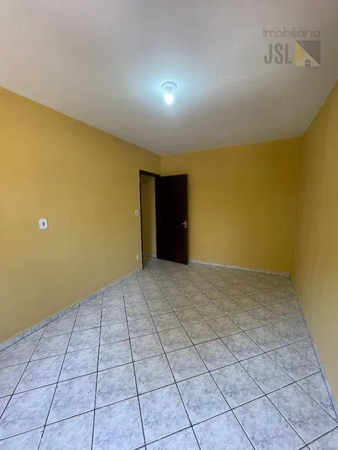 Foto 7 de Sobrado com 3 quartos para alugar, 184m2 em Vila Bandeirantes, Cacapava - SP