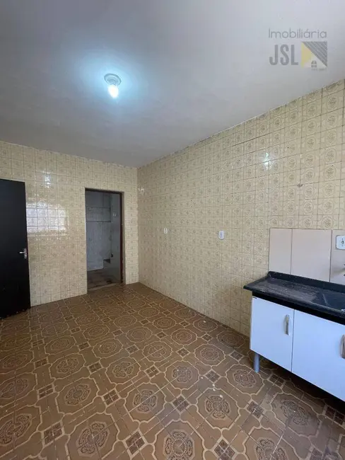 Foto 3 de Sobrado com 3 quartos para alugar, 184m2 em Vila Bandeirantes, Cacapava - SP