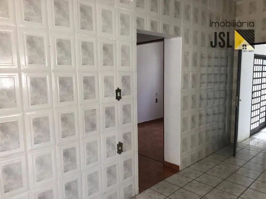 Foto 5 de Casa com 5 quartos à venda e para alugar, 562m2 em Parque Residencial Maria Elmira, Cacapava - SP