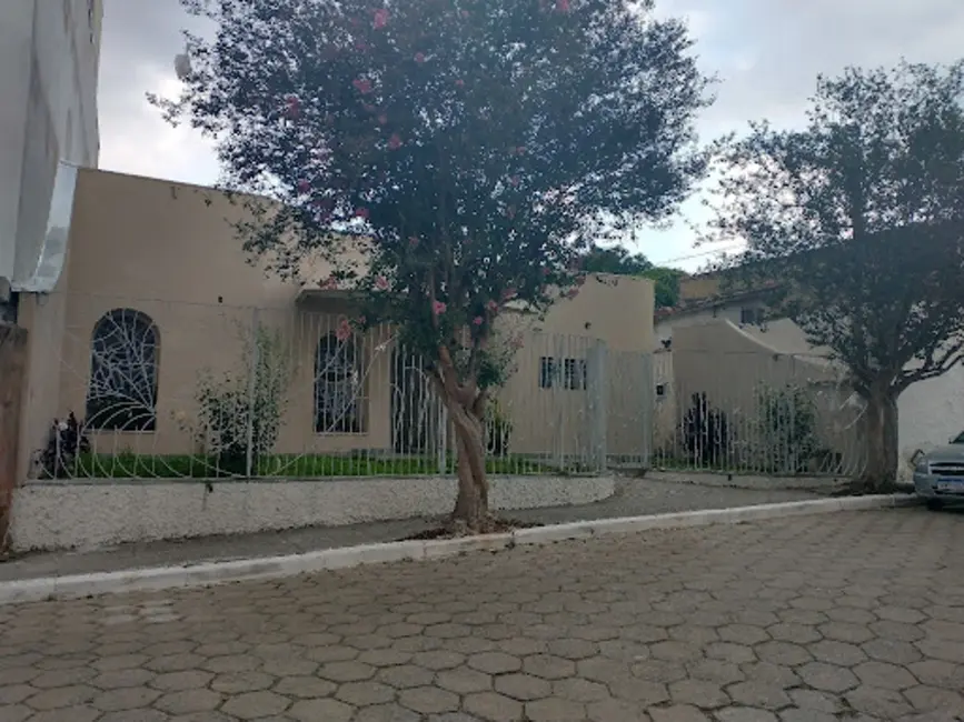 Foto 1 de Casa com 3 quartos à venda, 276m2 em Vila São João, Cacapava - SP