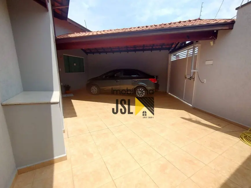 Casa com 3 quartos à venda, 236m2 em Borda da Mata, Cacapava - SP - imagem 3 Foto 3 de Casa com 3 quartos à venda, 236m2 em Borda da Mata, Cacapava - SP