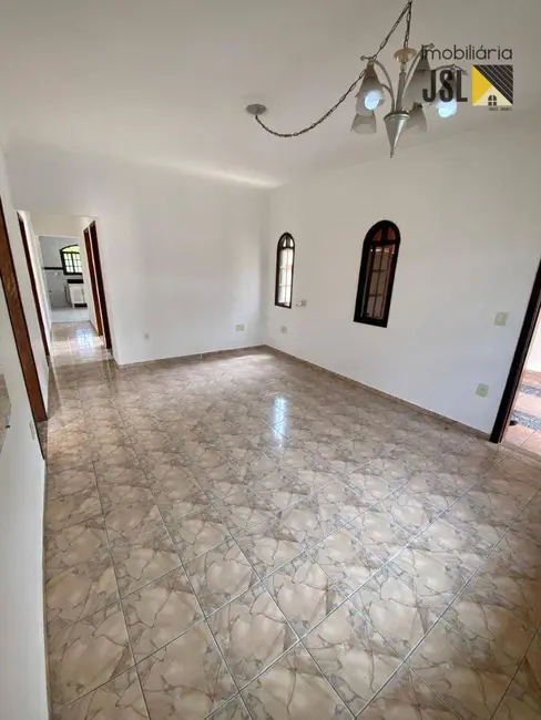 Foto 6 de Casa com 3 quartos à venda, 357m2 em Vila Santos, Cacapava - SP