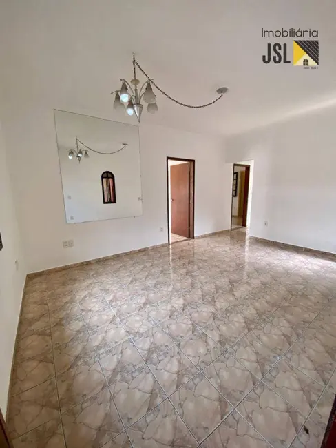 Foto 5 de Casa com 3 quartos à venda, 357m2 em Vila Santos, Cacapava - SP
