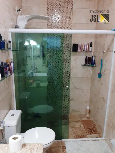 Foto 6 de Sobrado com 3 quartos à venda, 295m2 em Vila Santos, Cacapava - SP