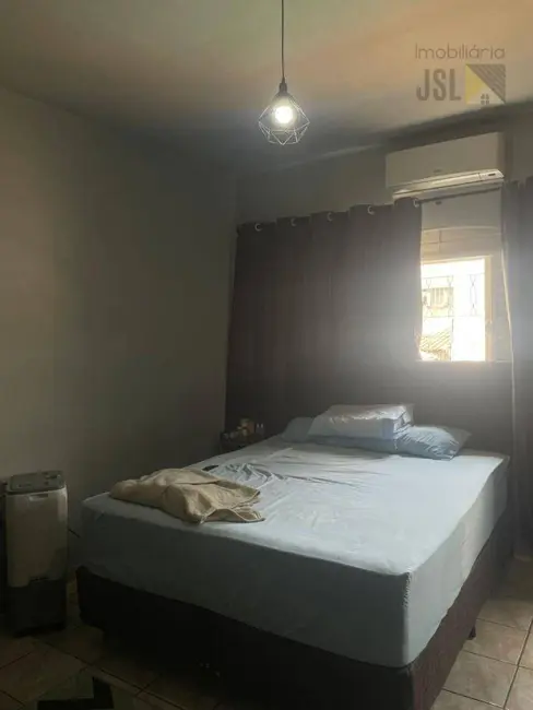 Sobrado com 3 quartos à venda, 300m2 em Vila Galvão, Cacapava - SP - imagem 3 Foto 3 de Sobrado com 3 quartos à venda, 300m2 em Vila Galvão, Cacapava - SP