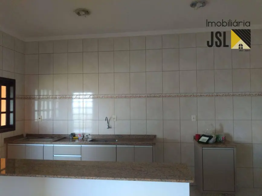 Foto 9 de Chácara com 3 quartos à venda, 3000m2 em Cacapava - SP