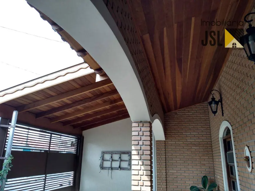 Foto 3 de Casa com 3 quartos à venda, 250m2 em Jardim Primavera, Cacapava - SP