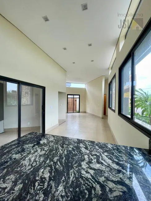 Foto 2 de Casa de Condomínio com 4 quartos à venda, 455m2 em Cacapava - SP