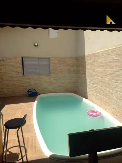 Foto 6 de Casa com 2 quartos à venda, 240m2 em Parque Residencial Maria Elmira, Cacapava - SP