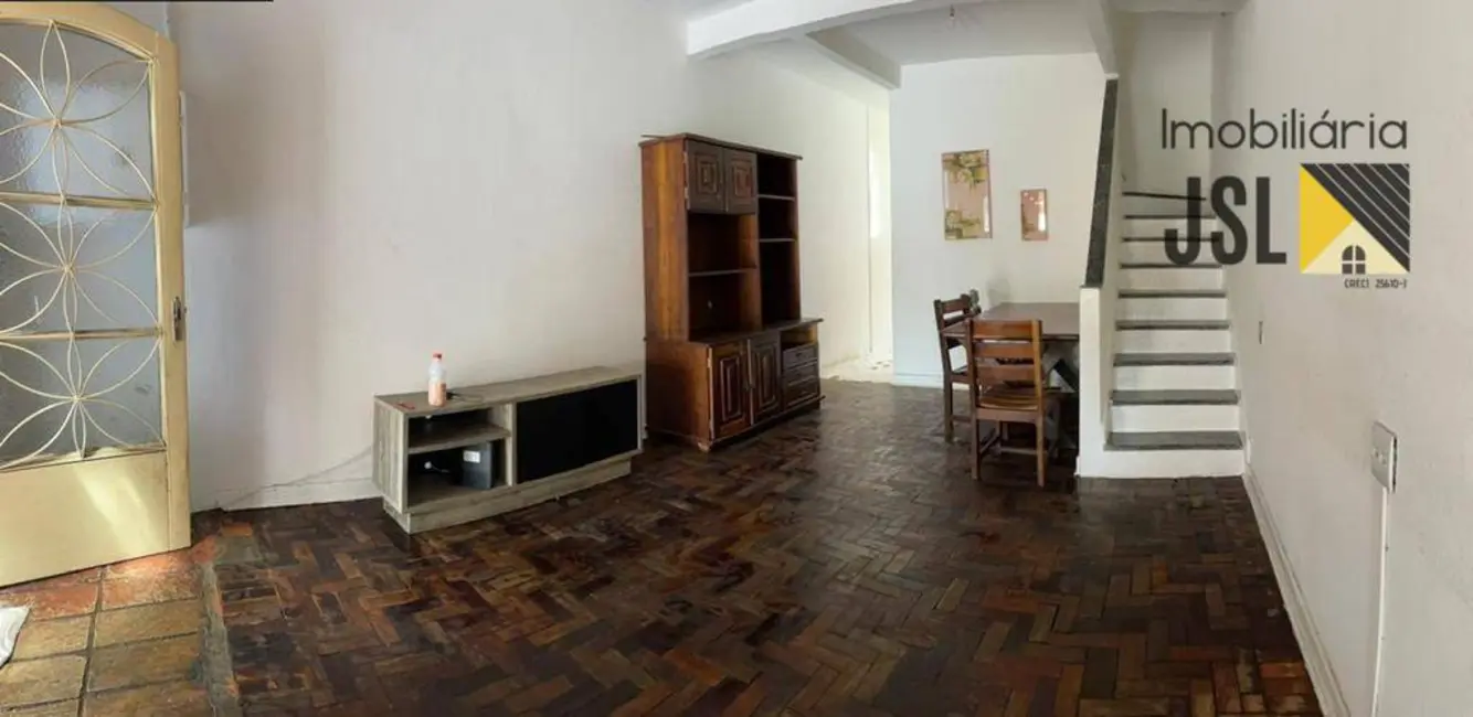 Foto 1 de Sobrado com 2 quartos à venda, 125m2 em Vila Resende, Cacapava - SP