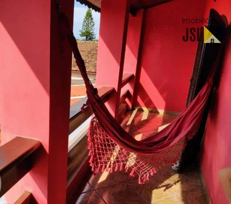 Foto 6 de Sobrado com 3 quartos à venda, 250m2 em Vila Santos, Cacapava - SP