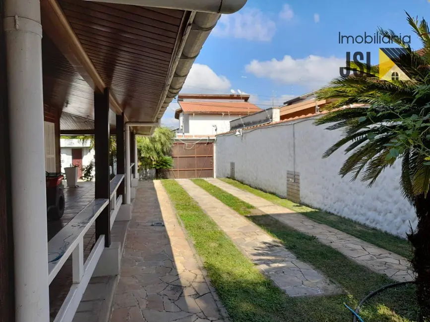 Foto 9 de Casa com 3 quartos à venda, 975m2 em Vila Resende, Cacapava - SP