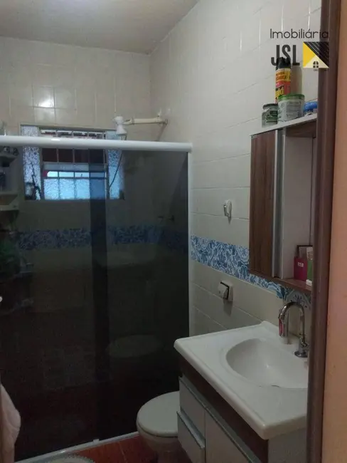 Foto 2 de Casa com 2 quartos à venda, 175m2 em Parque Residencial Nova Caçapava, Cacapava - SP